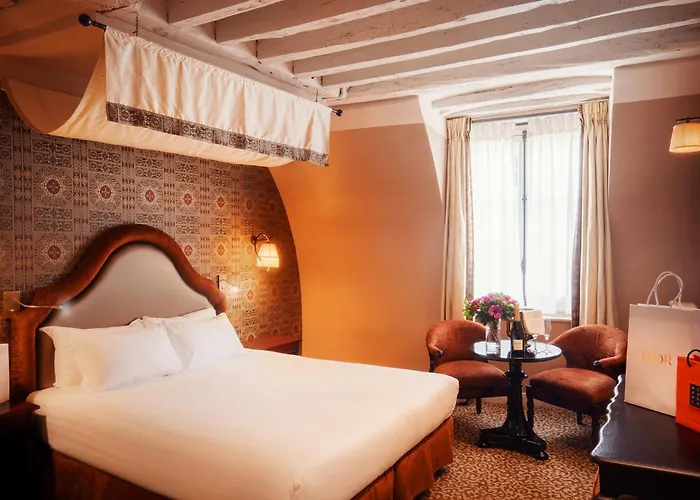 Hotel Odeon Saint-Germain Parigi